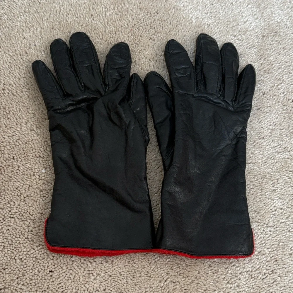Black Leather Gloves